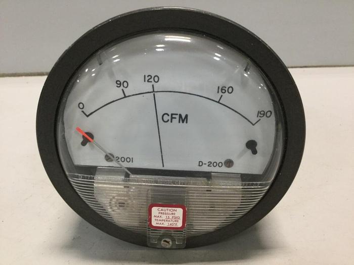 Used DWYER Gauge D-200 #109810