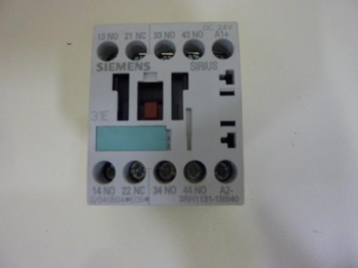 Used SIEMENS Control Relay 3RH1131-1BB40 #46371