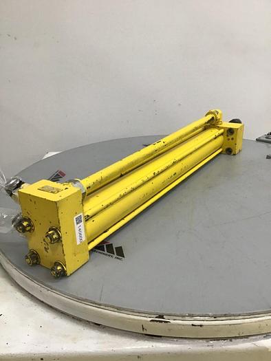 Used PARKER Clamp Cylinder CJJ2HTS33A Used