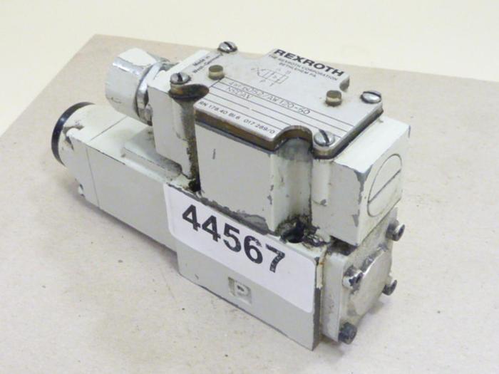 Used REXROTH Directional Valve 4WE6D52AW12060 #44567