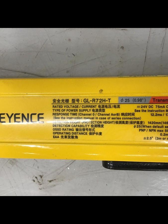 Used KEYENCE CORP Light Curtain GL-R72H-T USED