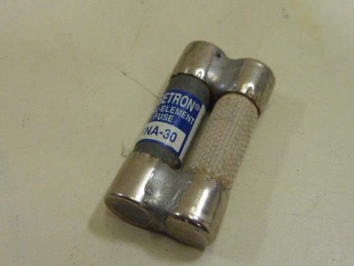 Used FUSETRON 30 Amp Fuse FNA-30 #62360