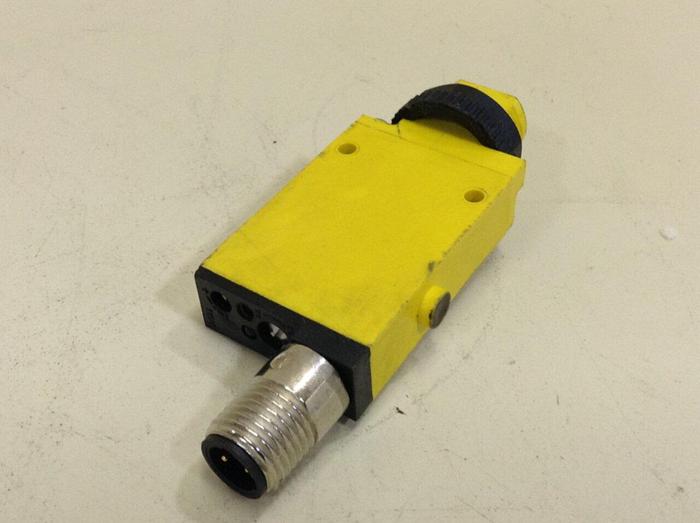 Used BANNER ENGINEERING Mini-Beam SM2A312LVAGQD #70312