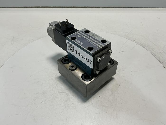 Used BOSCH 0810 090 322