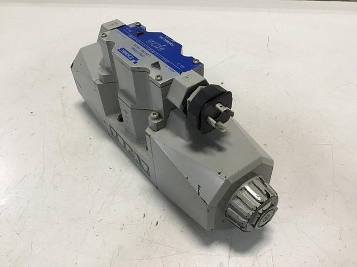 Used TOKIMEC Valve DG4V-5-7C-M-AP7L-H-7-40-JA788Y #126878