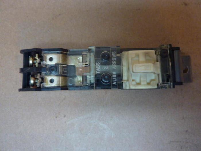 Used ALLEN BRADLEY Auxiliary Contact Block 595-A SER C #33741