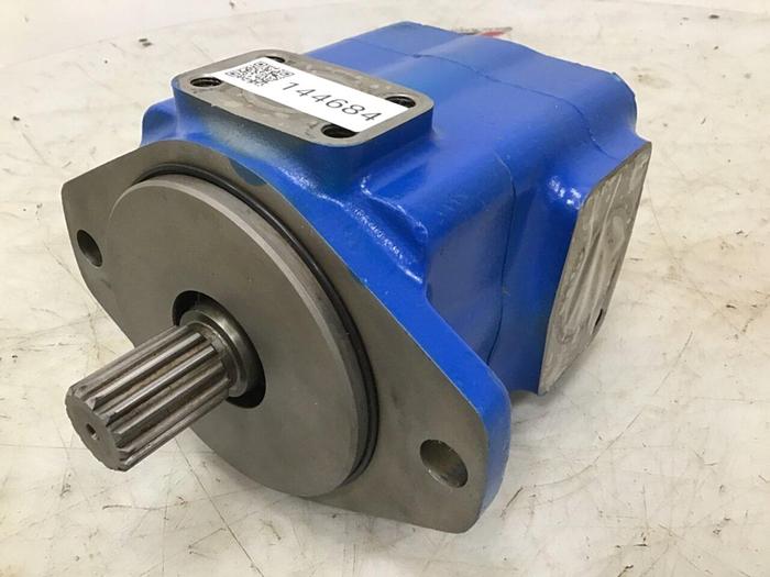 Used VICKERS Hydraulic Pump 35V30A11D22R #144684