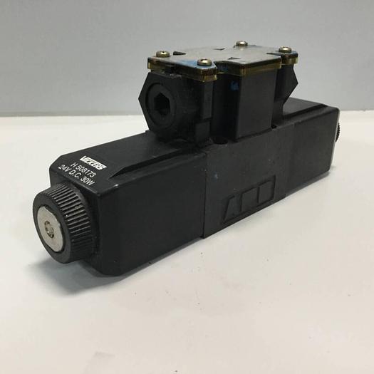 Used VICKERS Valve DG4V333CMFTWLH760 #91754
