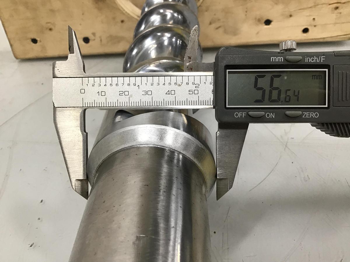 Used VAN DORN 30180 SCREW USED #119375