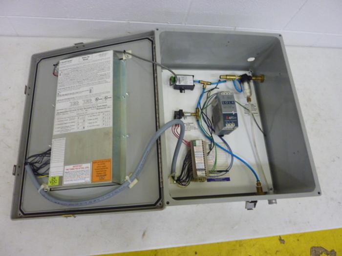 Used DISTAVIEW Liquid Level Controller MU0IE024IAT-LQV #56221