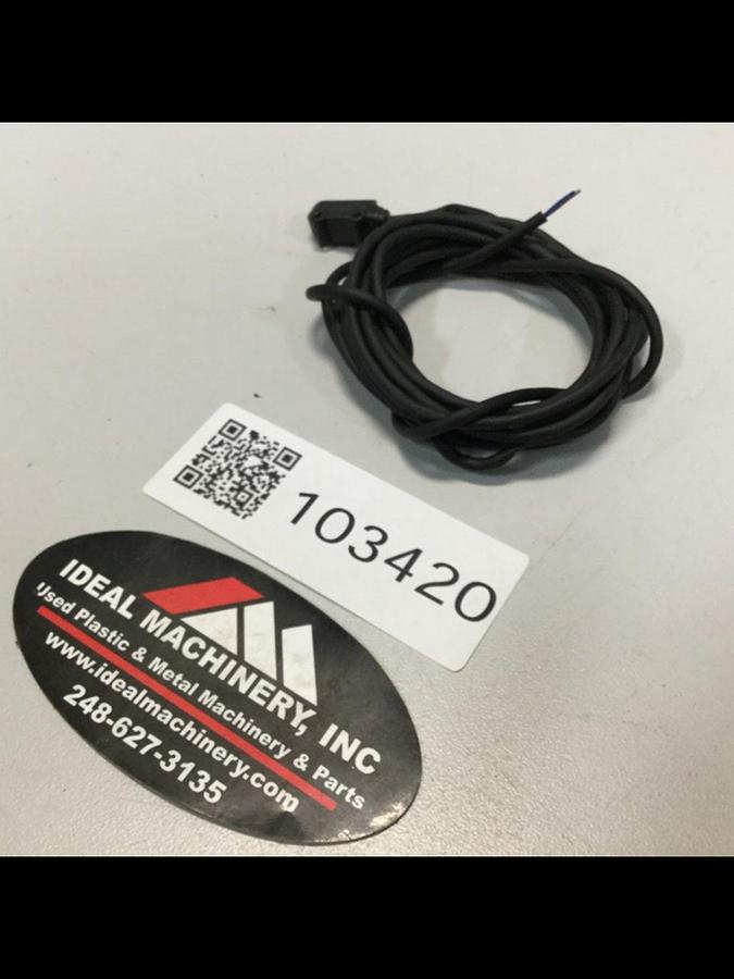 Used OMRON Photoelectric Sensor E3T-ST11 Used #103420