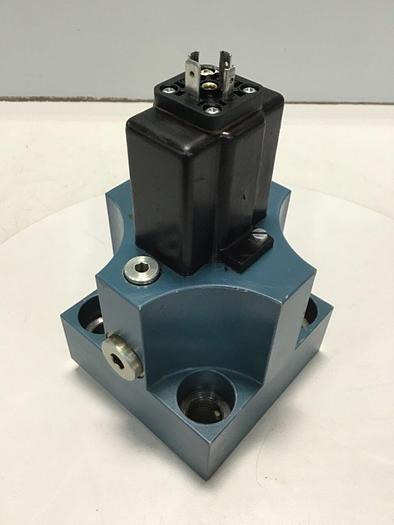 Used BOSCH Valve 0 810 070 033 USED