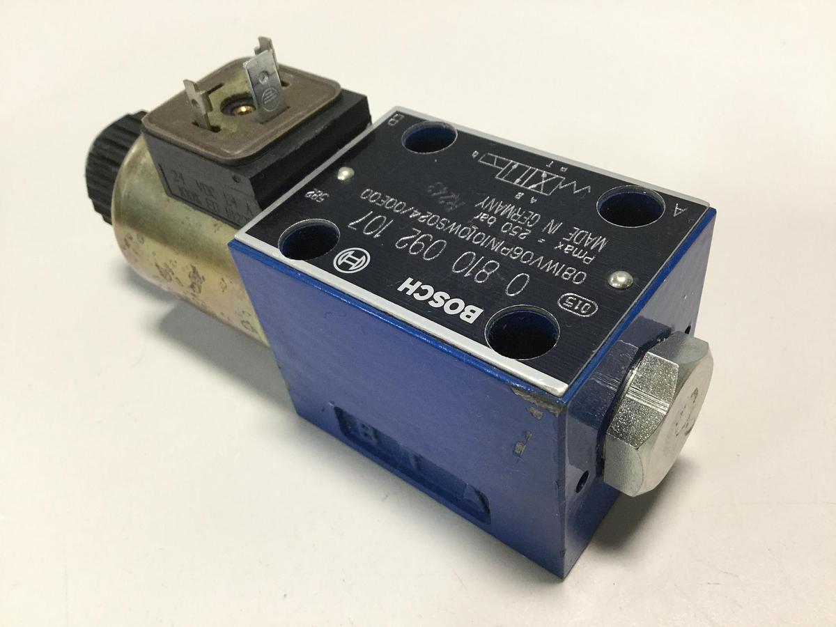 Used BOSCH Valve 0 810 092 107 Used