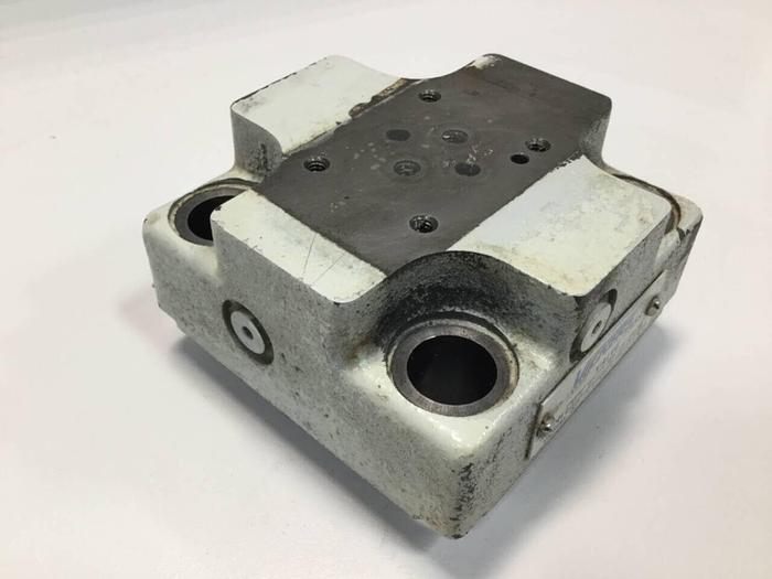 Used VICKERS Valve CVCS32D1S210AP114A99 #98919