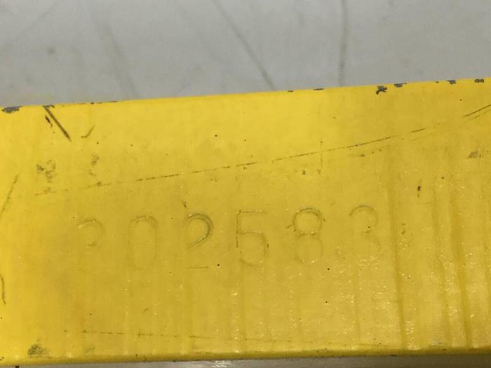 Used VAN DORN Crosshead Support 302583 #100004