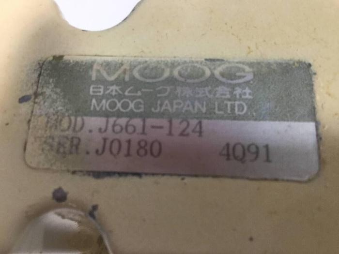 Used MOOG Valve J661-124 Used