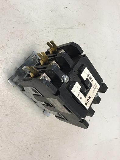 Used CUTLER HAMMER Contactor C25FNF360 #133914