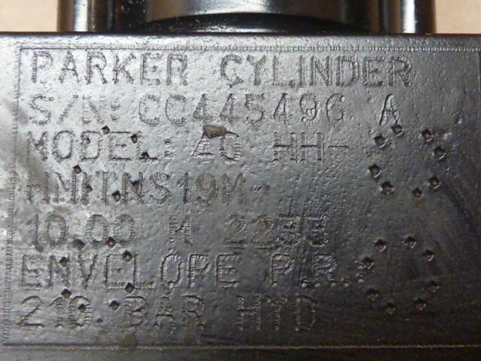Used PARKER Cylinder 40  HHH MITNS19M #32377