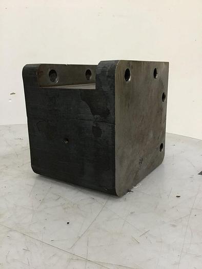 Used CINCINNATI MILACRON Clamp Spacer 3930128 #125638