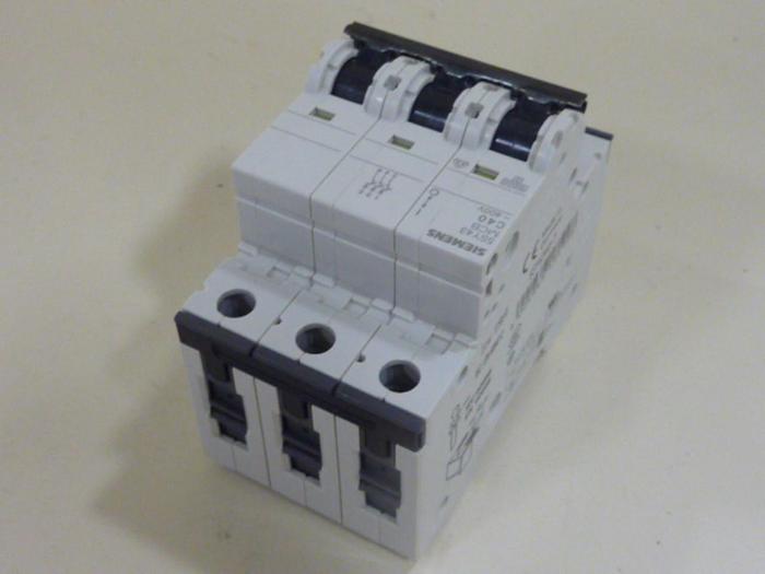 Used SIEMENS 40 Amp Circuit Breaker 5SY4340-7 #46943