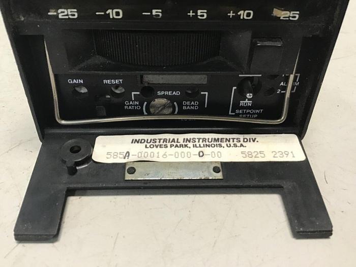 Used BARBER COLMAN Temperature Controller 585A-00016-000-0-00 #129794