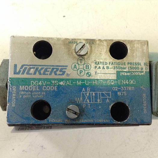 Used VICKERS Directional Valve DG4V-3S-2AL-M-U-HL7-60-EN490 #80176
