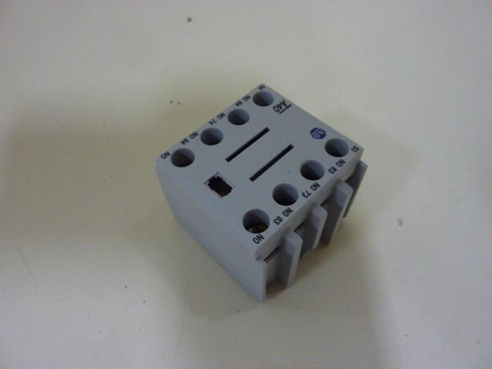 Used ALLEN BRADLEY Contact Block 100-FA40 SER B #55314