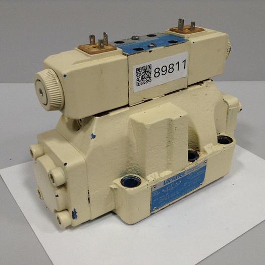 Used VICKERS Directional Control Valve DG4V-3-6C-M-U-HL7-60-B13  Used