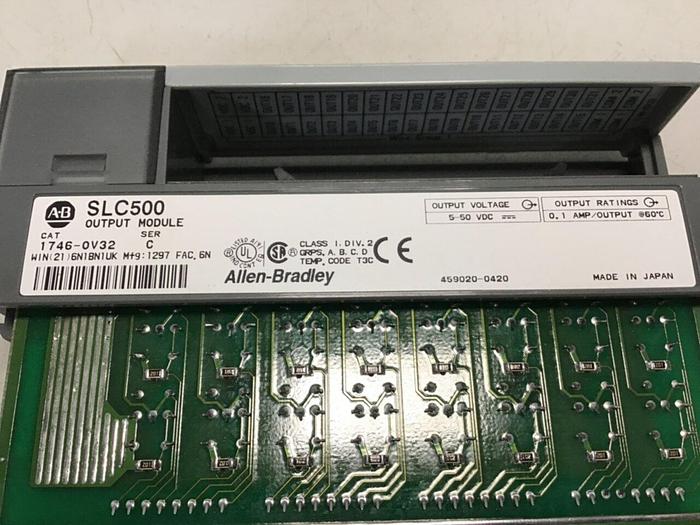 Used ALLEN BRADLEY Output Module 1746-OV32 SER C #122926