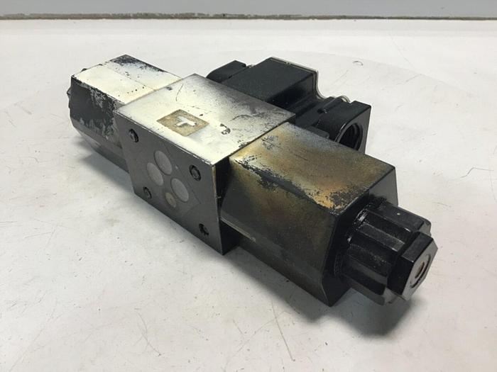 Used YUKEN Directional Valve DSG-01-3C4-D24-5072 #132203