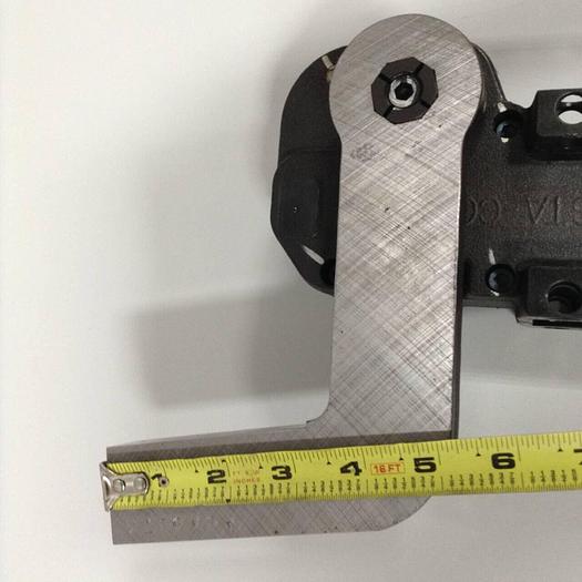 Used DESTACO Pneumatic Hold Clamp 991MAL-X37M-180-18-33 #90100