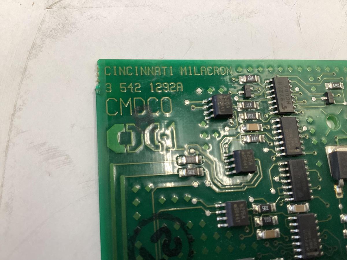 Used CINCINNATI MILACRON Circuit Board 3-542-1292A / BRACKET Used