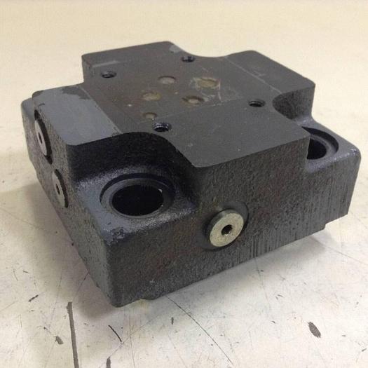 Used VICKERS Valve CVCS25D1S210S19 #89204