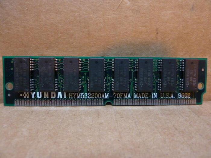 Used HYUNDAI Circuit Board HYM532200AM-70FMA #26264