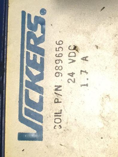 Used VICKERS Directional Control Valve DG4V36ALHW40 #105753
