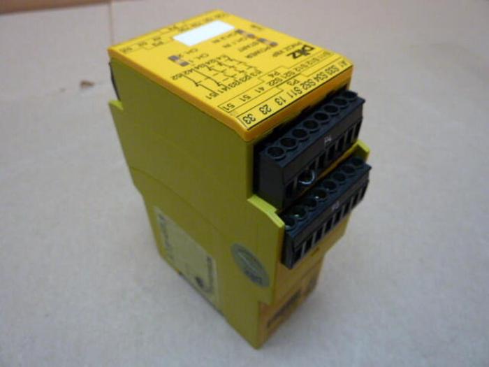 Used PILZ Safety Relay PNOZX8P24VDC3N/O2N/C2SO #28701