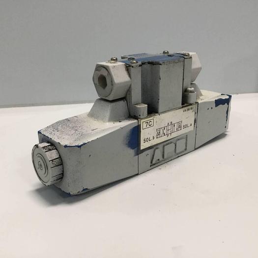 Used VICKERS Tokimec Directional Control Valve DG4V37CMP7H750 #91753