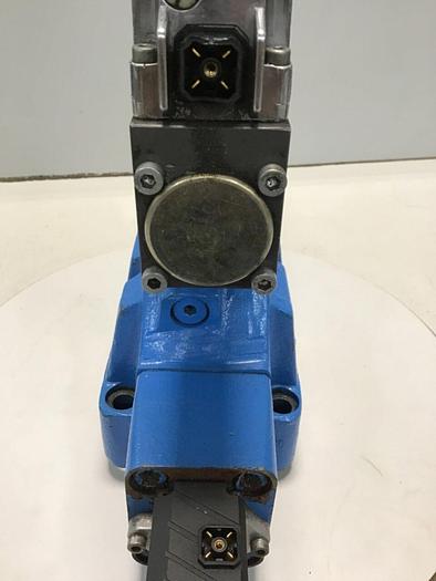Used BOSCH Proportional Servo Valve 0 811 404 608 USED