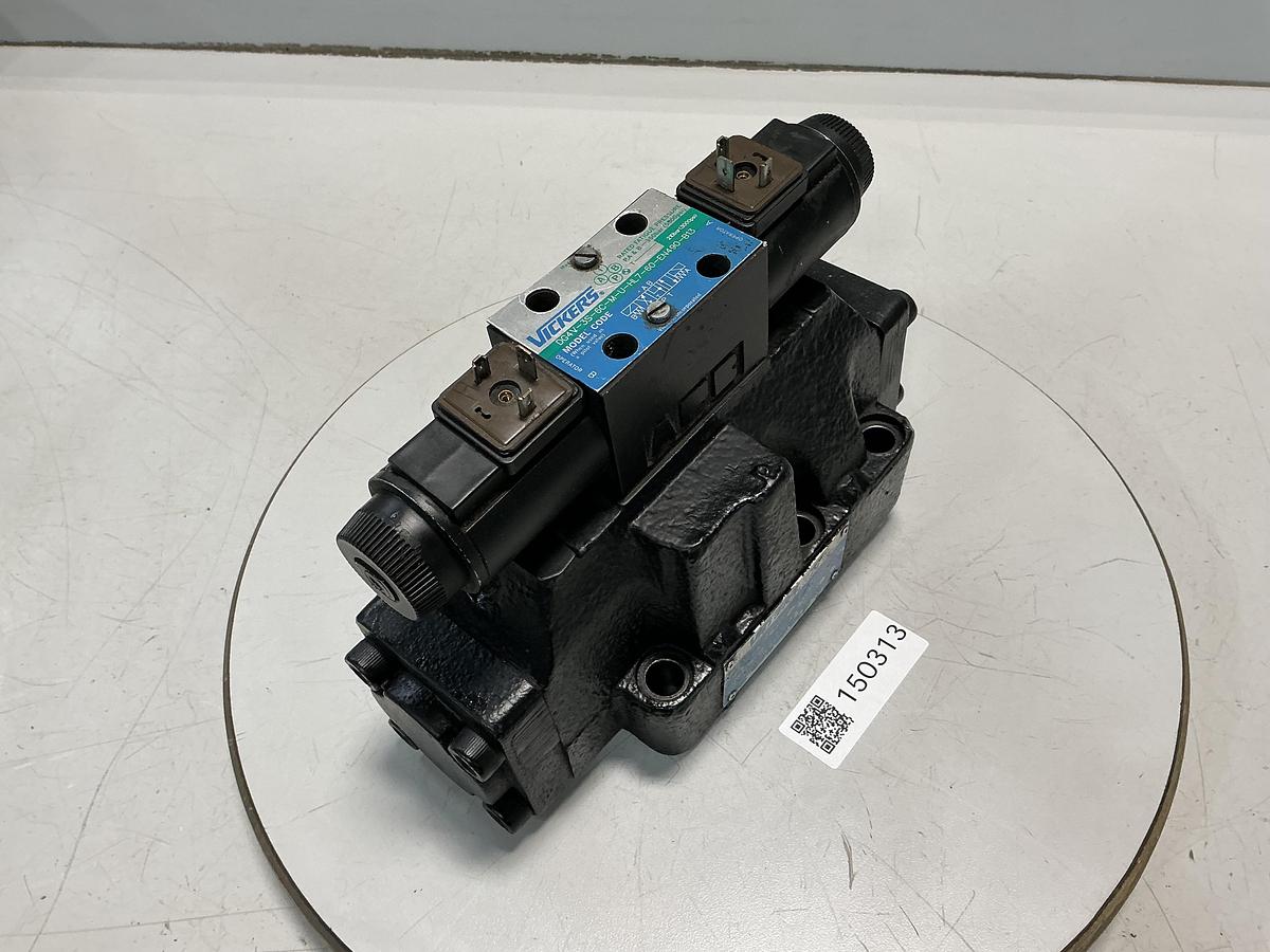 Used VICKERS DG4V-3S-6C-M-U-HL7-60-EN490-B13