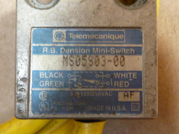 Used TELEMECANIQUE Mini Switch MS05S03-00 #29687