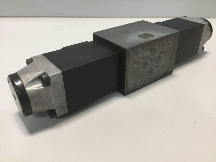 Used REXROTH Valve 4WE6J51AG24N9K4RM #99381