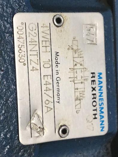 Used REXROTH Valve 4WE6J53/AG24NZ4 MANIFOLD #137664