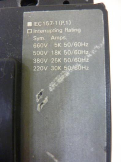 Used FUJI ELECTRIC 30 Amp Circuit Breaker BU-ESA3030 #47014