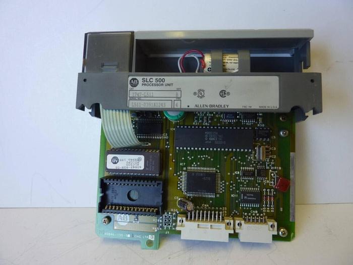 Used ALLEN BRADLEY 5/01 Processor Unit 1747-L511 SER B #11201