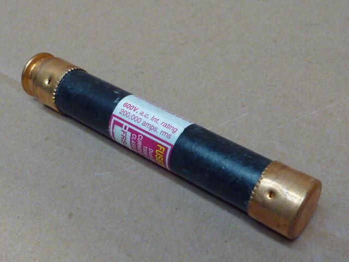 Used FUSETRON 2 1/2 Amp Fuse FRS-R-2-1/2 #33706