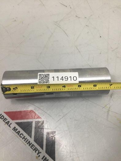 Used CINCINNATI MILACRON Crosshead Toggle Pin 39865200 #114910