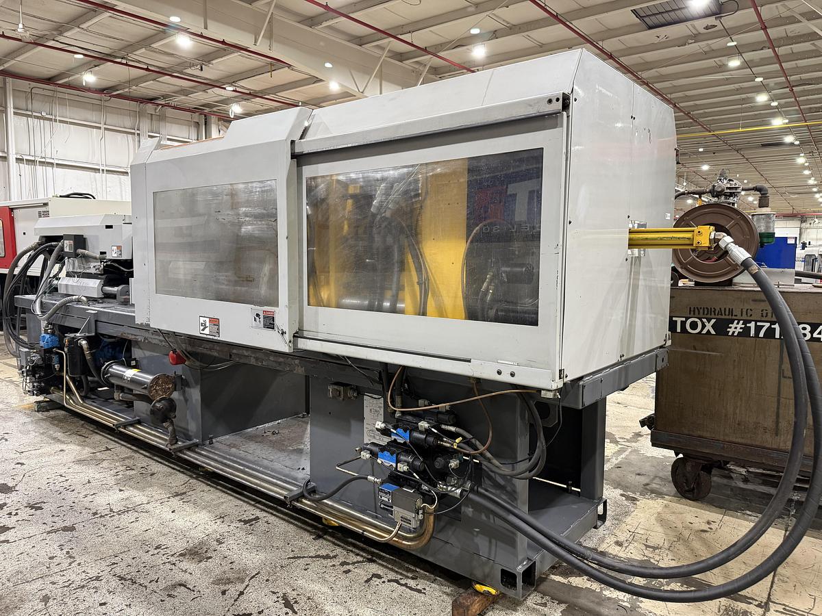 Used 2000 VAN DORN DEMAG 230 Ton Injection Molding Machine 230HT1220 USED #152289