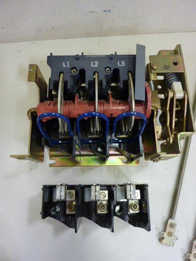 SQUARE D 100 Amp Disconnect Switch 9422ATE-12 #58776