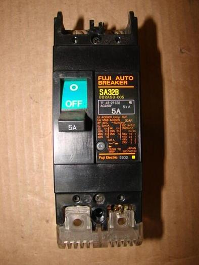 Used FUJI ELECTRIC 5 Amp Circuit Breaker SA32B-5 #21301