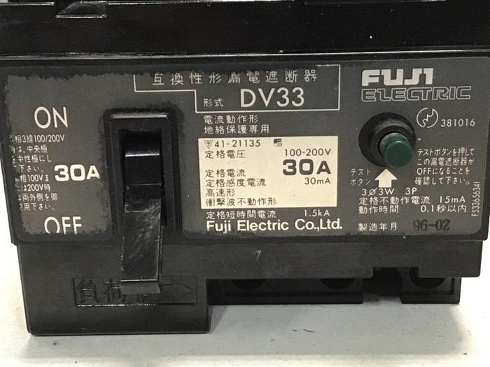 Used FUJI ELECTRIC 30 Amp Circuit Breaker DV33-30 #119818